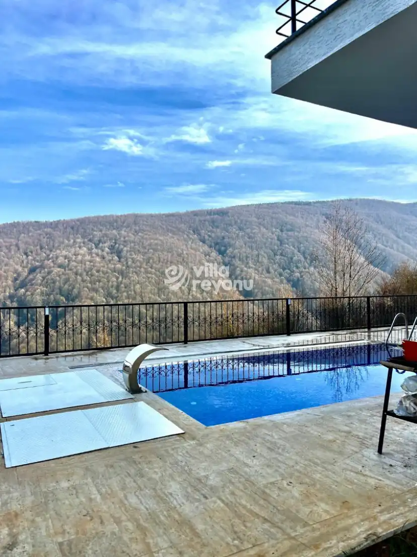 Villa-Enza-8_735.jpg