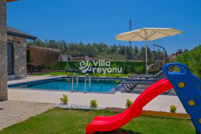 Villabiz-villa-tayvan1-4_520_782.jpg