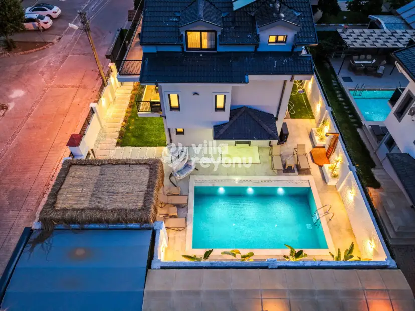 VİLLA DEFNE LUXURY