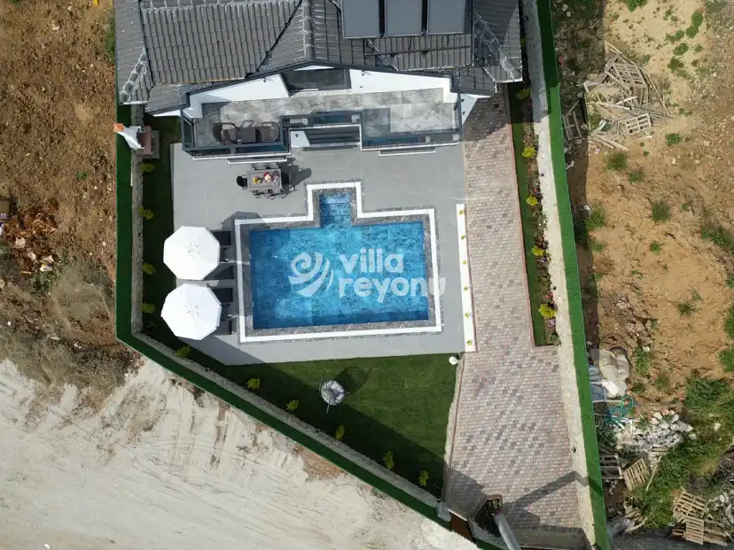 villa-doris-1_982.jpg