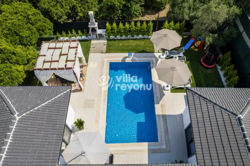 villa-sirius-2_704.jpg