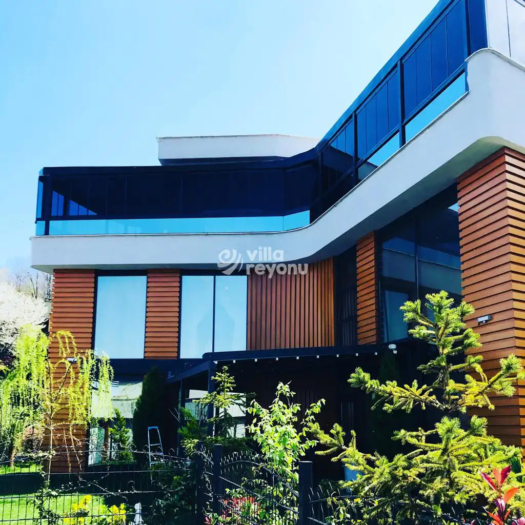 Villa Sandal