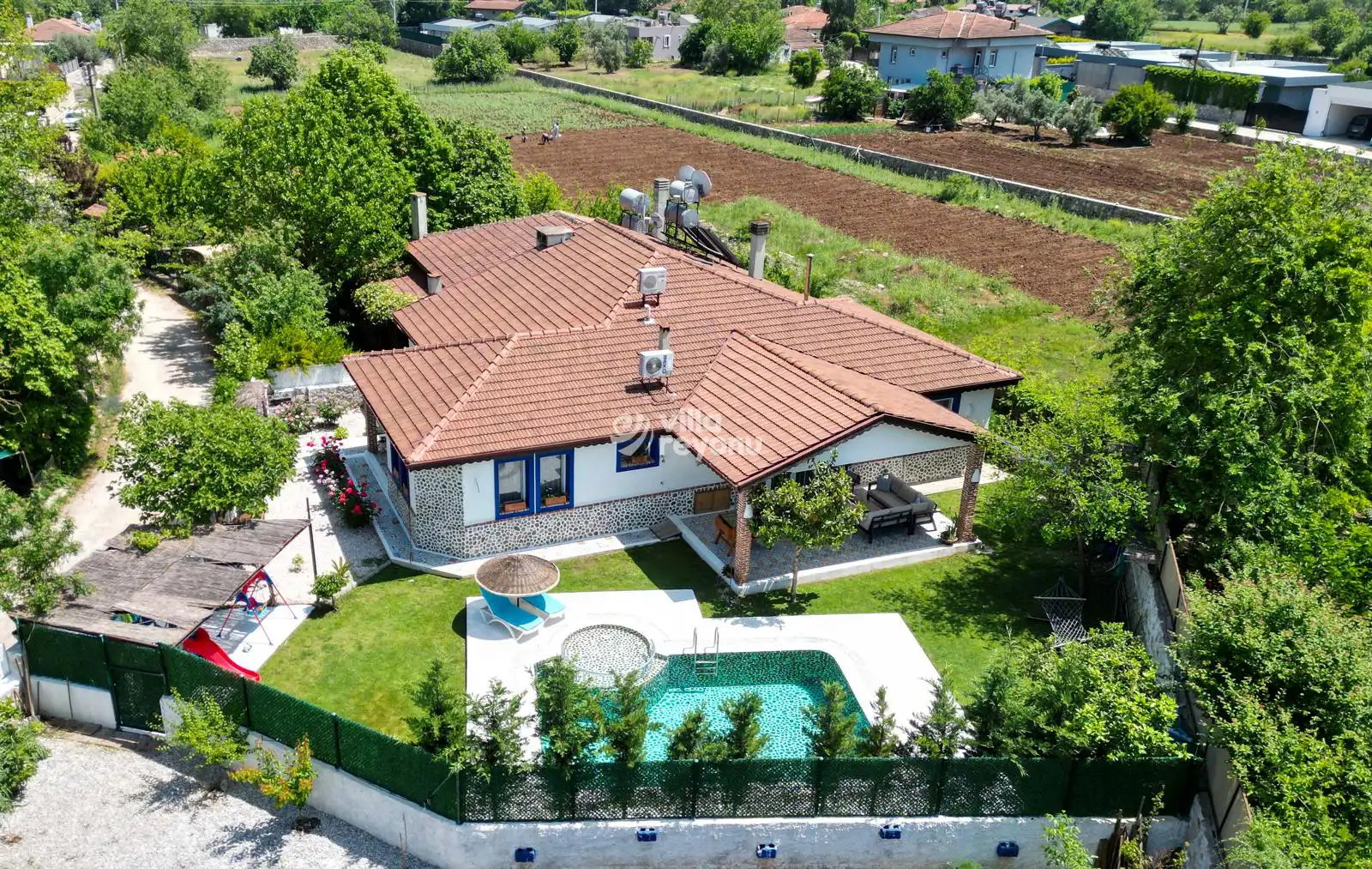 Villa Leina