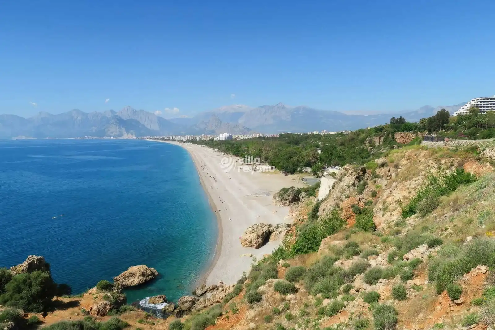 antalya-konyaalti-beach