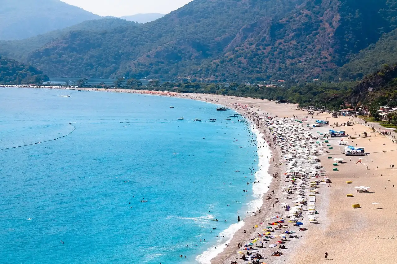 Belcekiz Plajinın Tepeden Manzarası