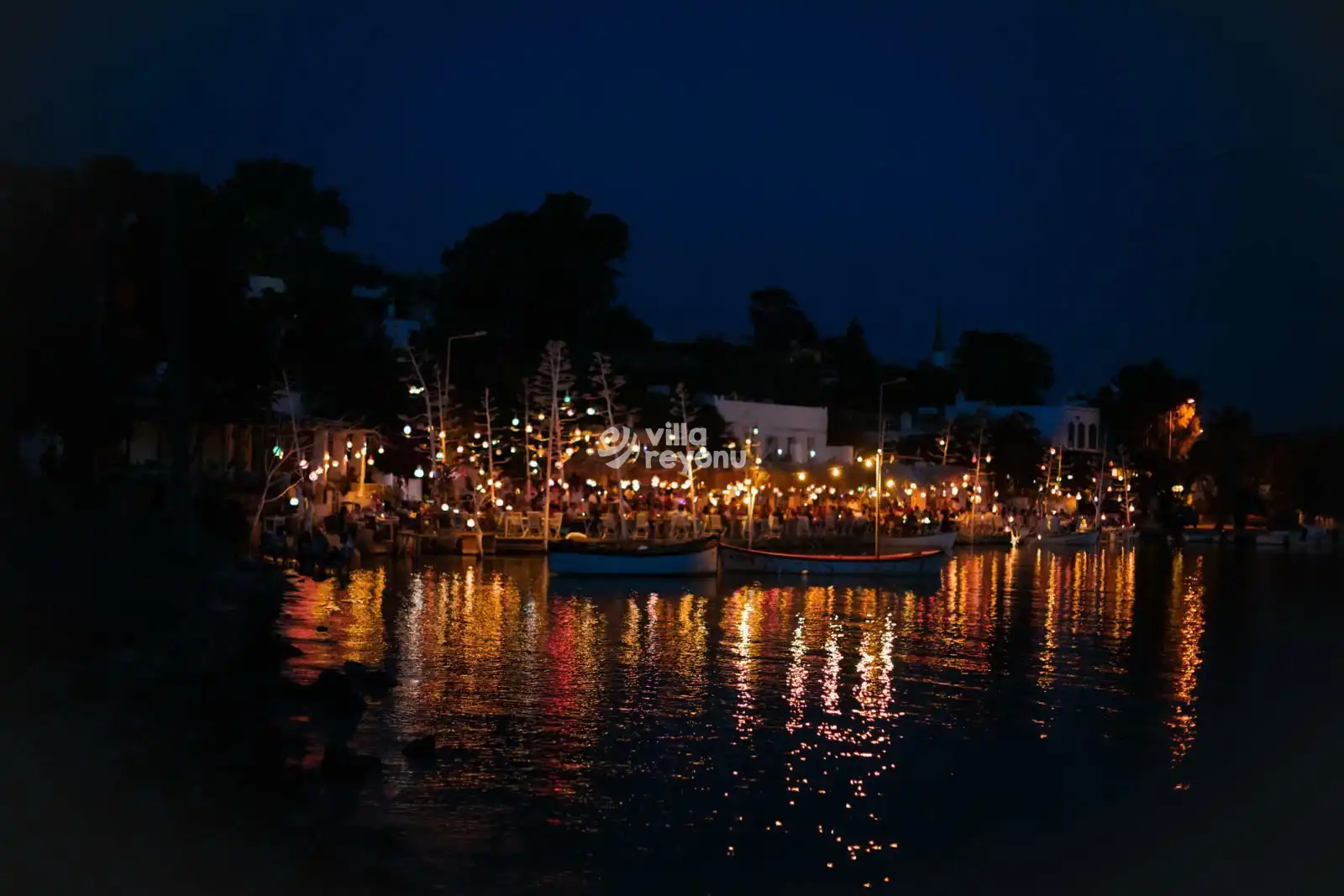 bodrum gümüşlük sahili ve restoranlar