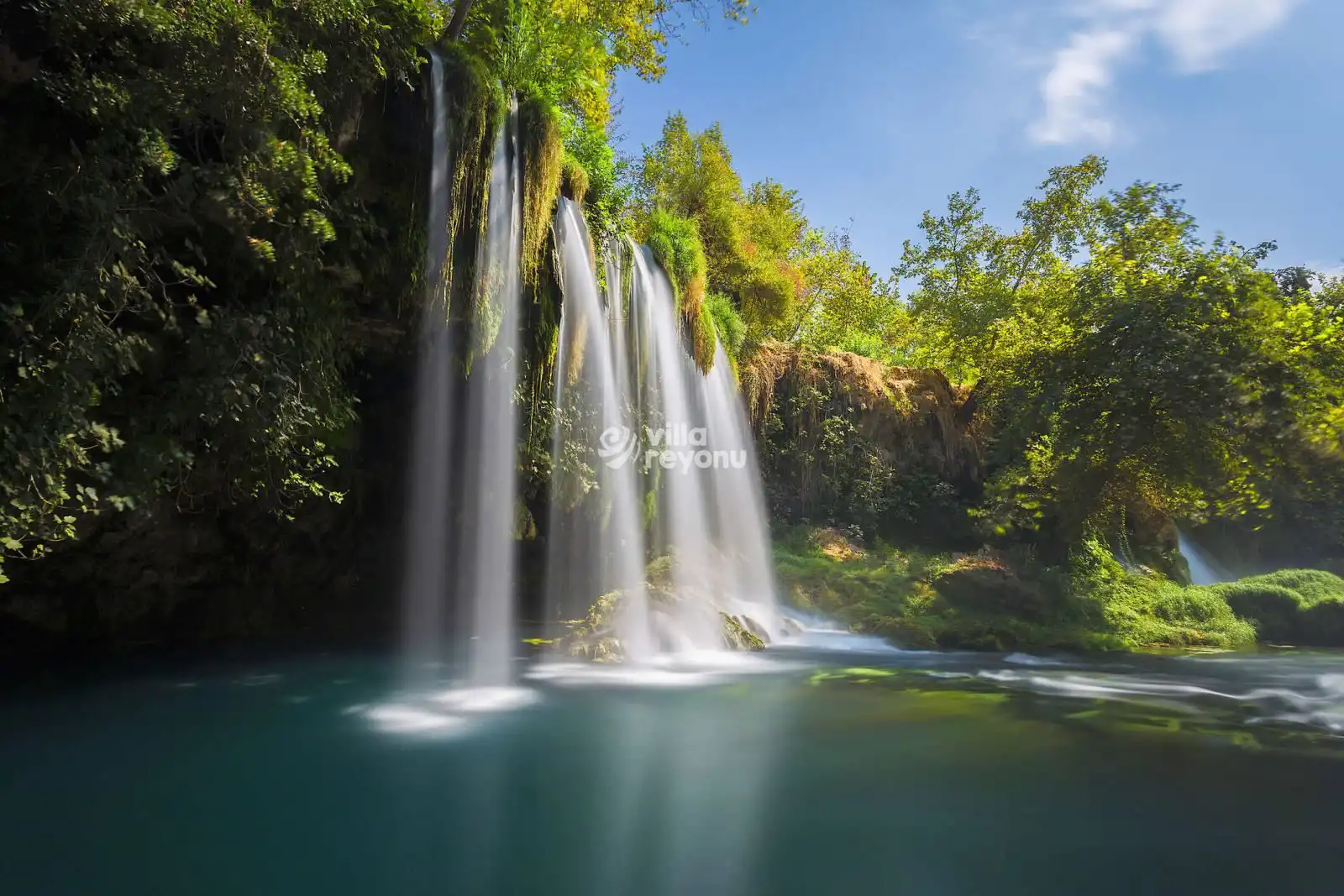 düden şelalesi manzara