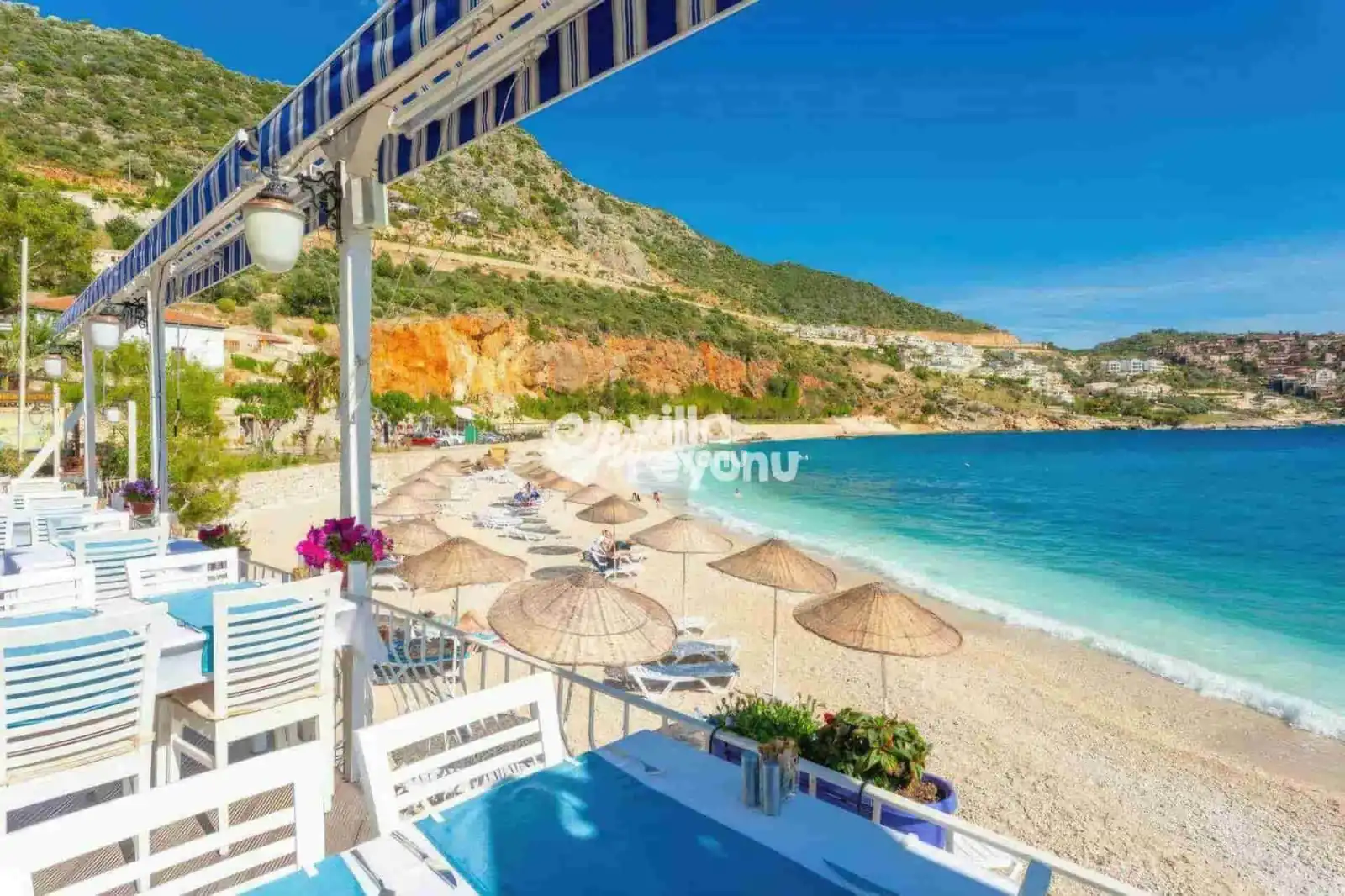 Kalkan Halk plajı ve restaurantları