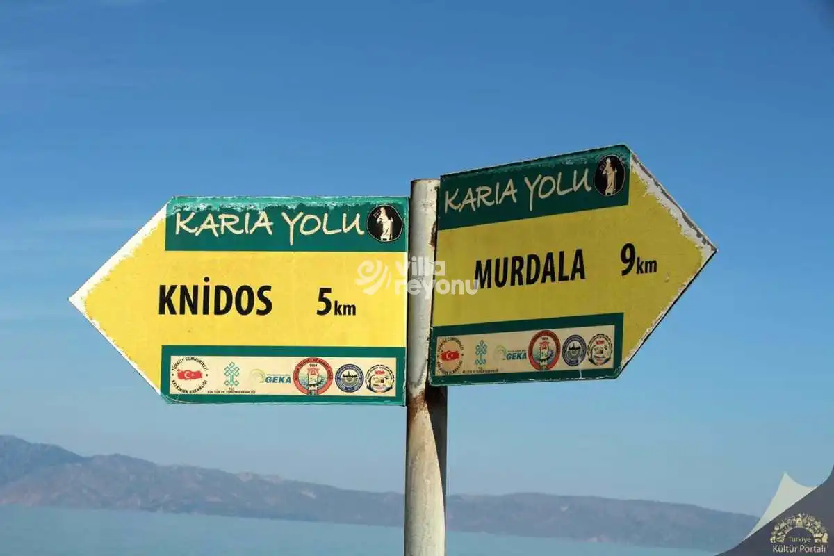 Karia Yolu Tabelası