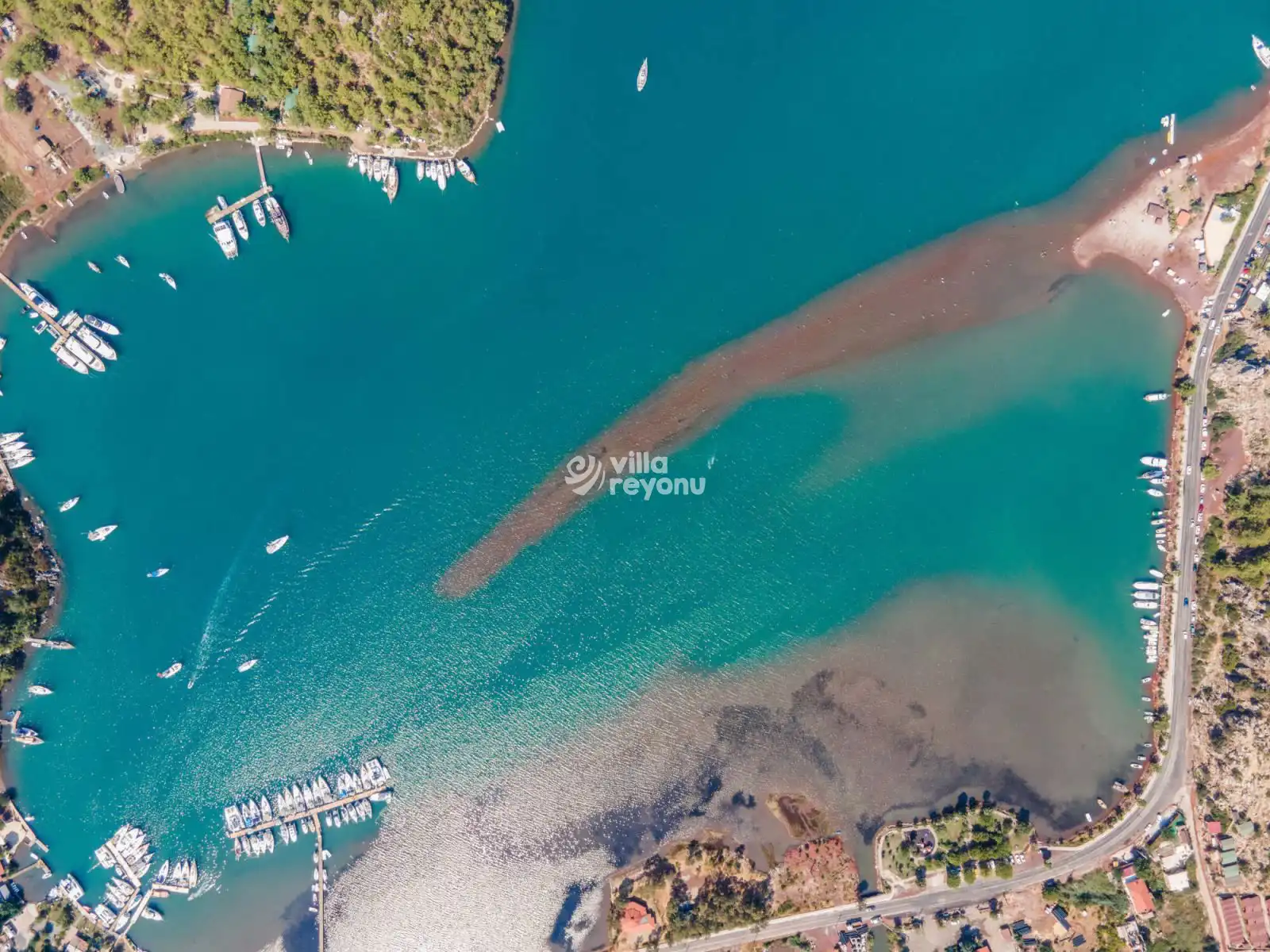 kız kumu plajının havadan çekilmiş drone fotoğrafları