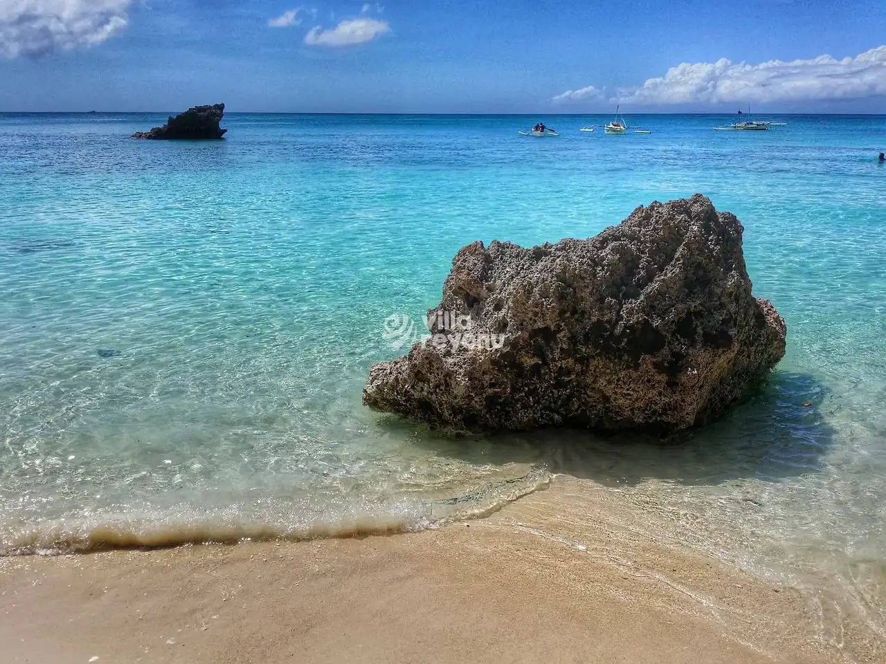 Berrak Kumbrunu Plajı ve Kayalar