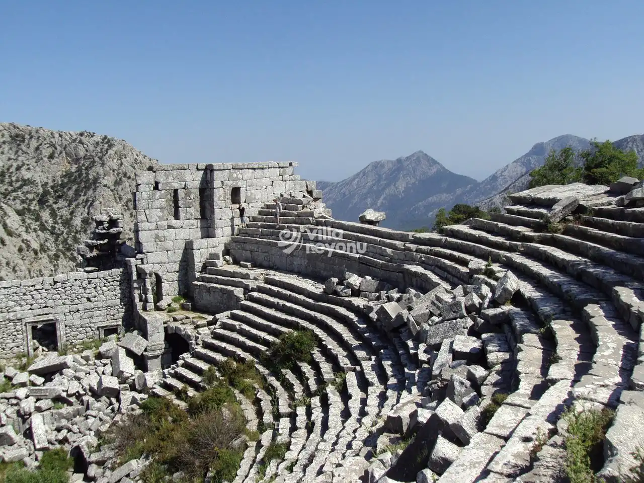 Telmessos Antik Tiyatrosu