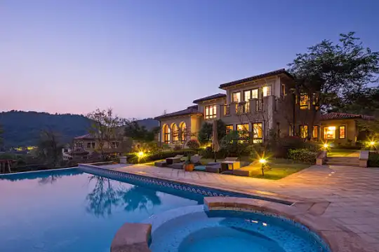 Fethiye'de Aileler İçin İdeal Kiralık Villalar: Çocuklu Tatil Rehberi